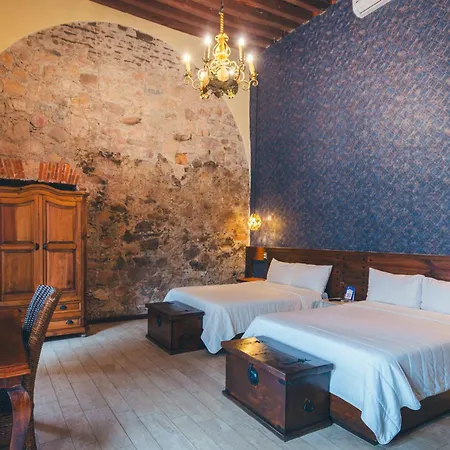 Hotel Boutique Casa Altamira-3